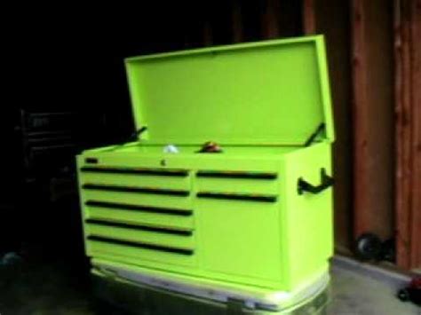 how to repaint a metal box|diy tool box painting.